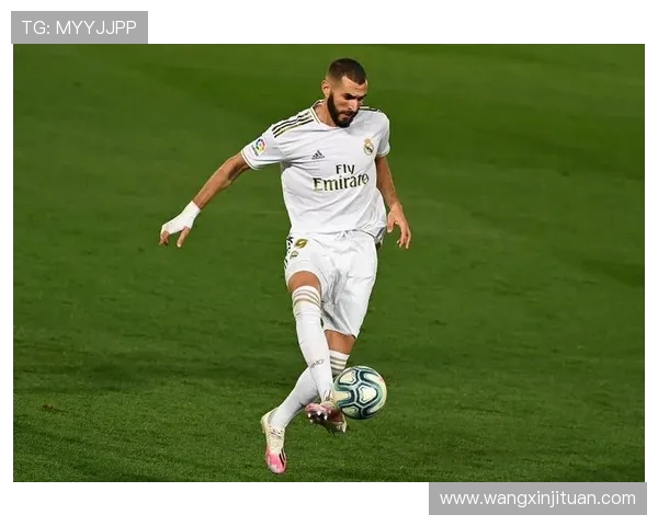 本泽马在新赛季的表现与未来发展潜力分析 本泽马在新赛季的表现与未来发展潜力分析