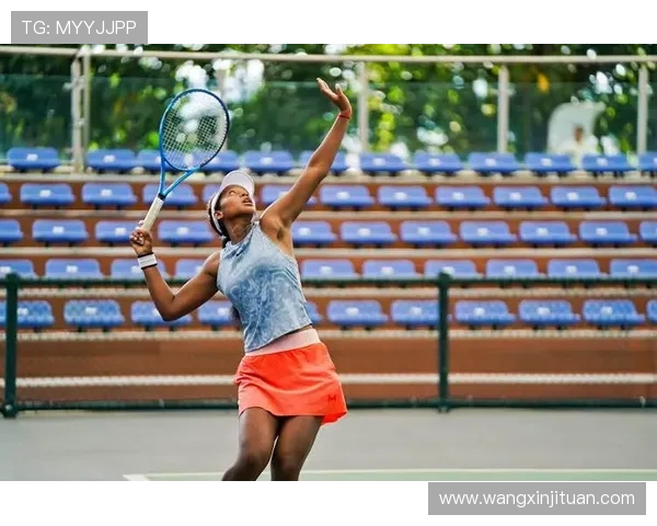 深圳网球队进攻体系解析：网球战术的创新与实践探索